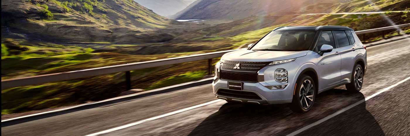 Comparison image of Mitsubishi Outlander PHEV