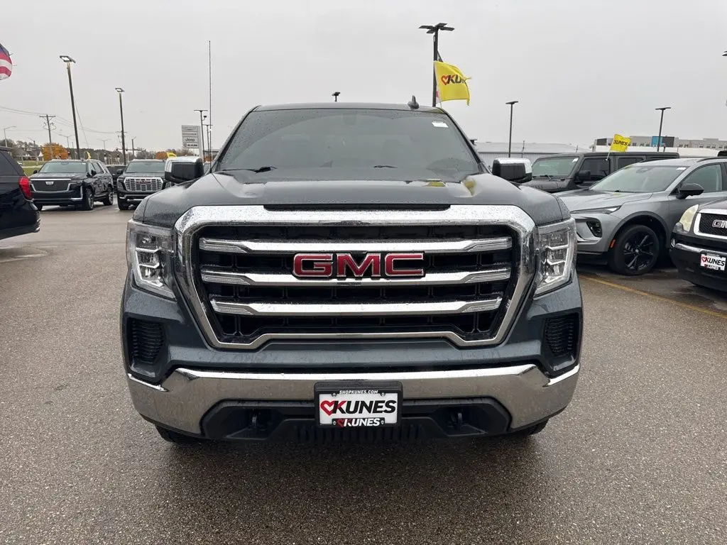 2019 Gmc Sierra 1500 SLE photo 2