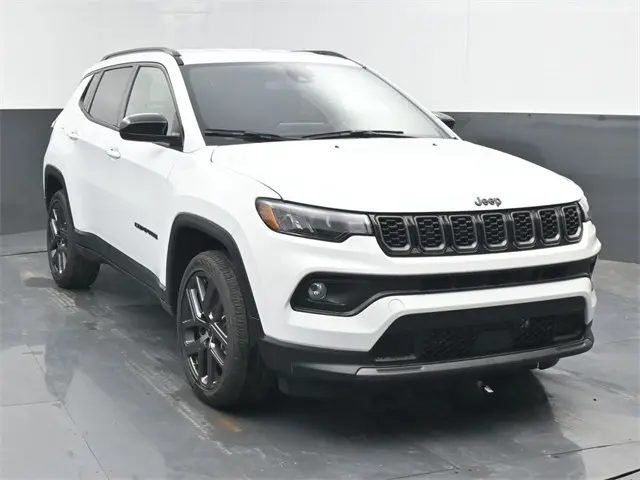 2026 Jeep Compass Altitude's photo