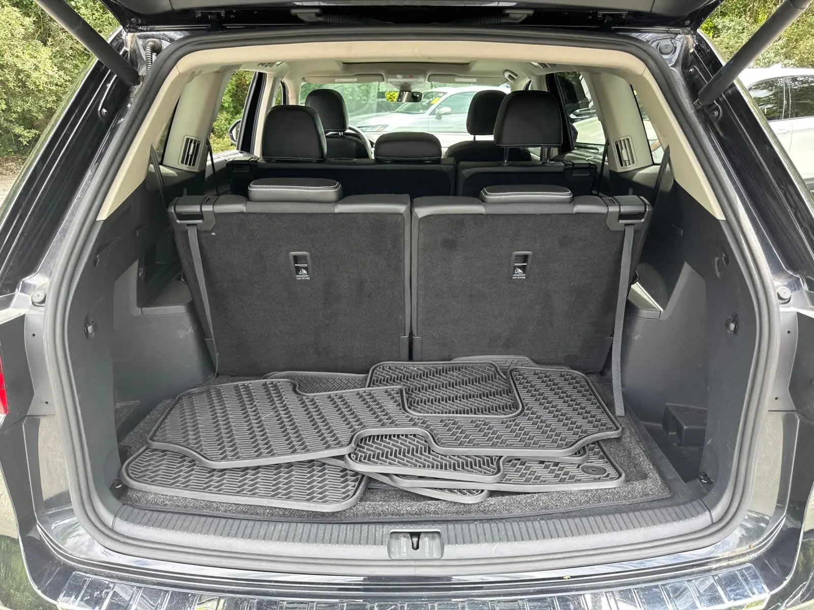 2022 Volkswagen Atlas V6 SEL photo 36