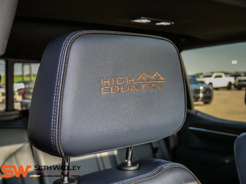 2022 Chevrolet Silverado 1500 High Country - Photo 21