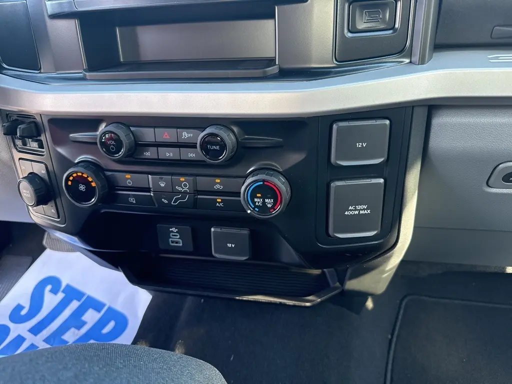 2026 Ford F-350 photo 23
