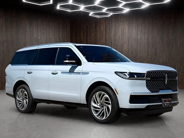 2025 Lincoln Navigator