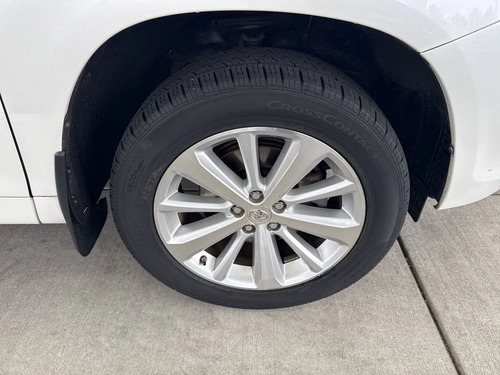 Used 2010 Toyota Highlander Limited Hybrid with VIN JTEJW3EHXA2039361 for sale in Tumwater, WA