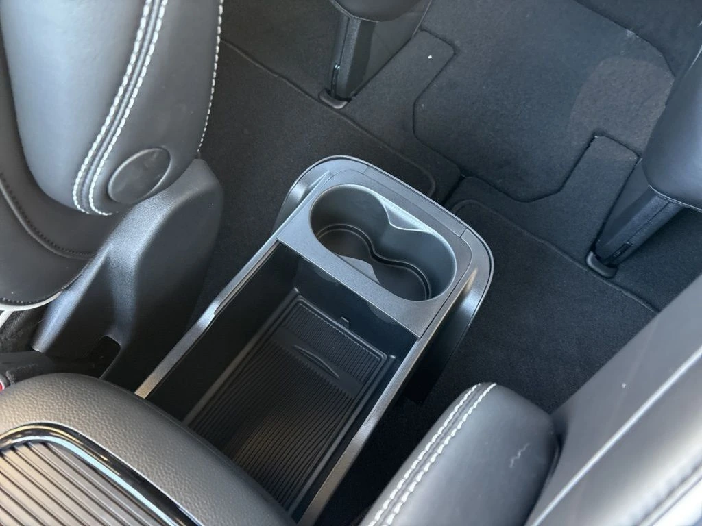 2026 Chrysler Pacifica Limited - Photo 57