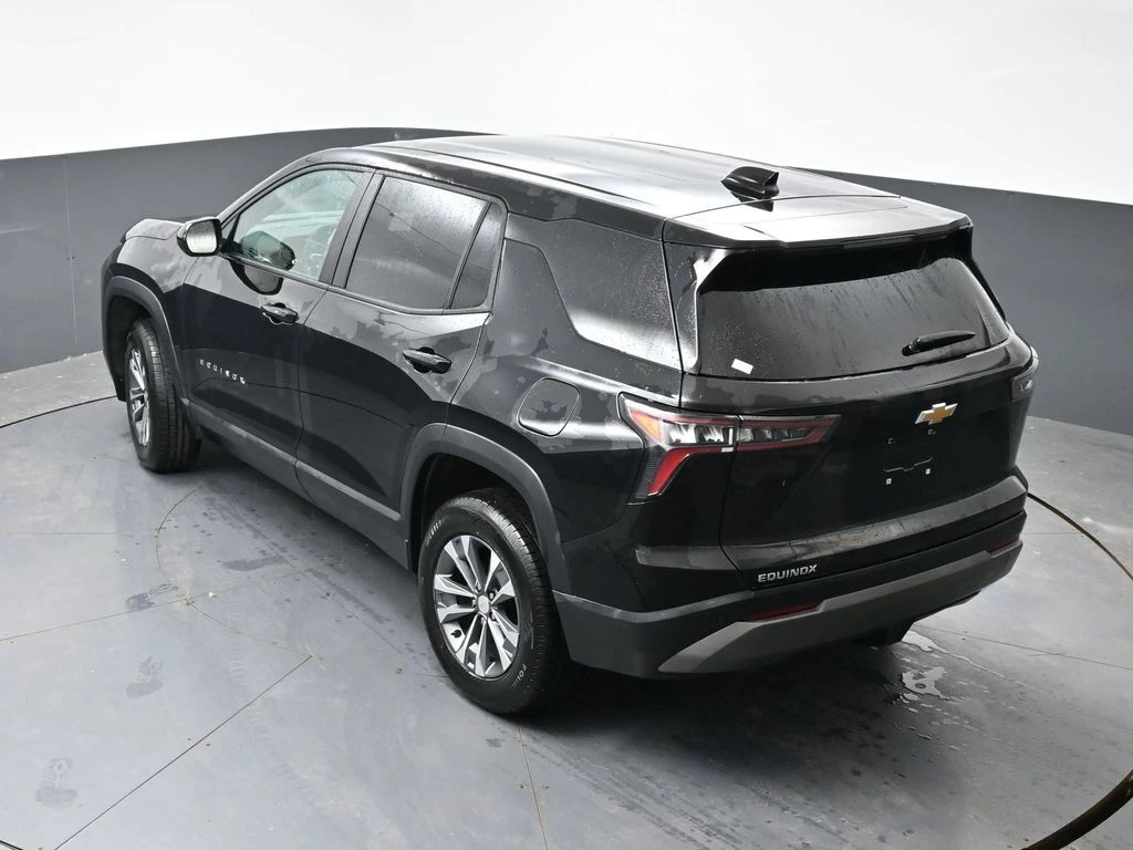 2025 Chevrolet Equinox LT - Photo 19