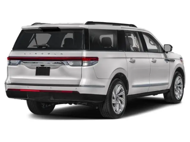 2024 Lincoln Navigator L Reserve photo 2