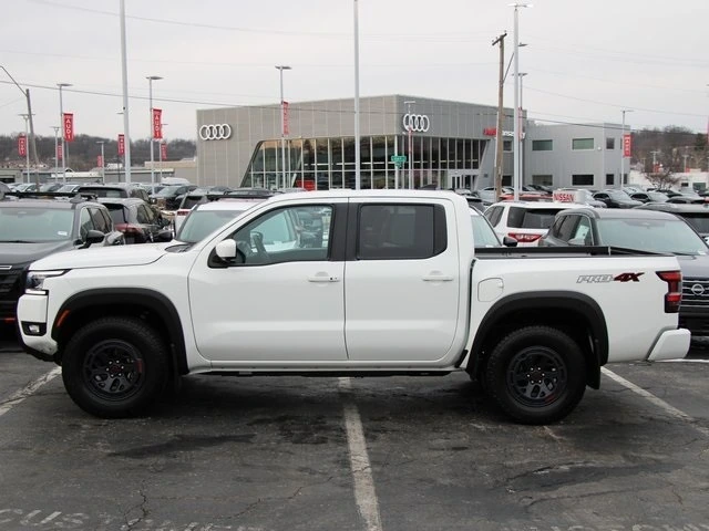 Used 2025 Nissan Frontier PRO-4X with VIN 1N6ED1EK4SN618774 for sale in Kansas City