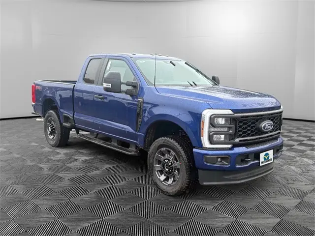 2026 Ford F-350 photo 7