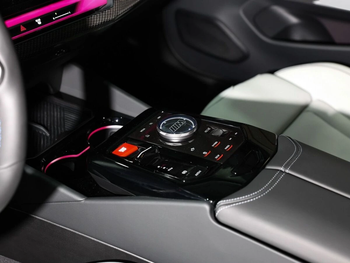 2025 BMW M5 M5 Touring - Photo 31