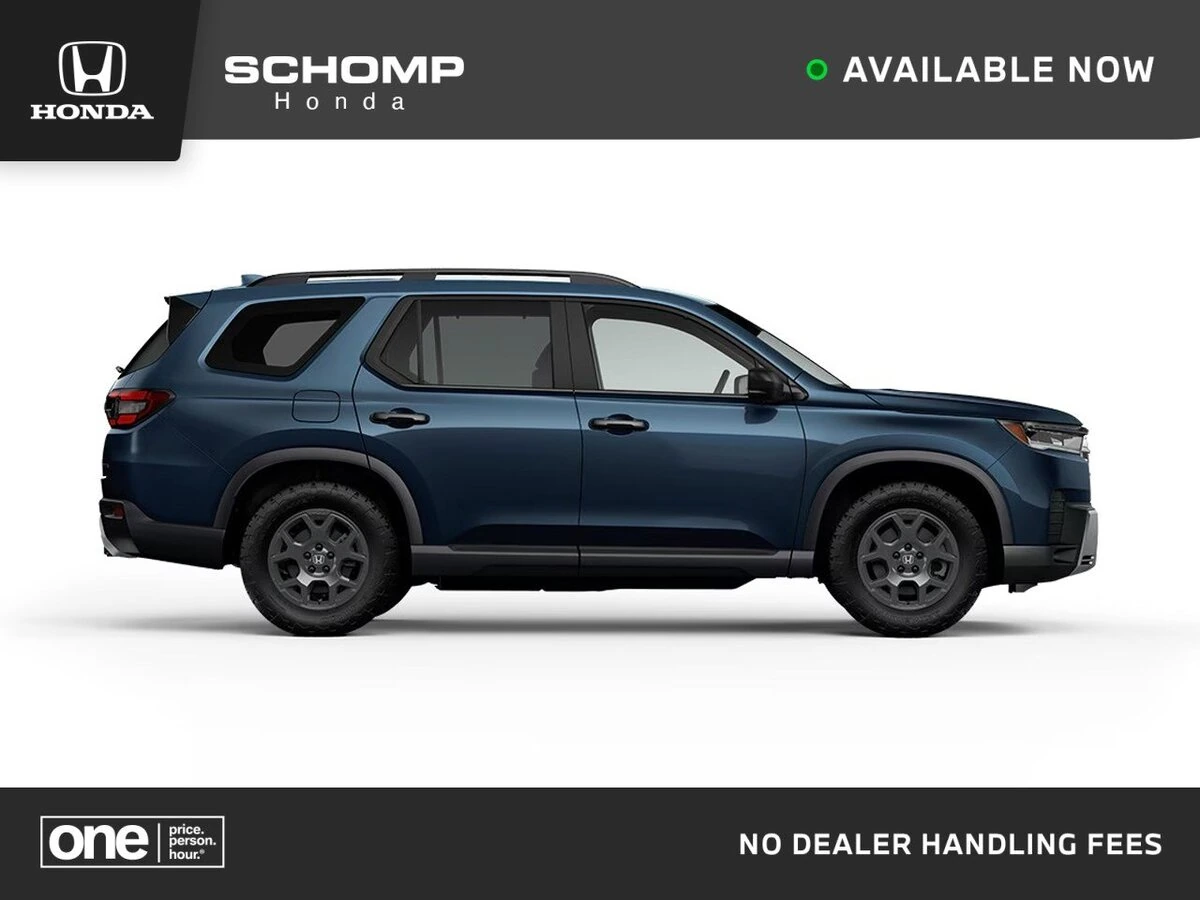 2026 Honda Pilot TrailSport AWD's photo