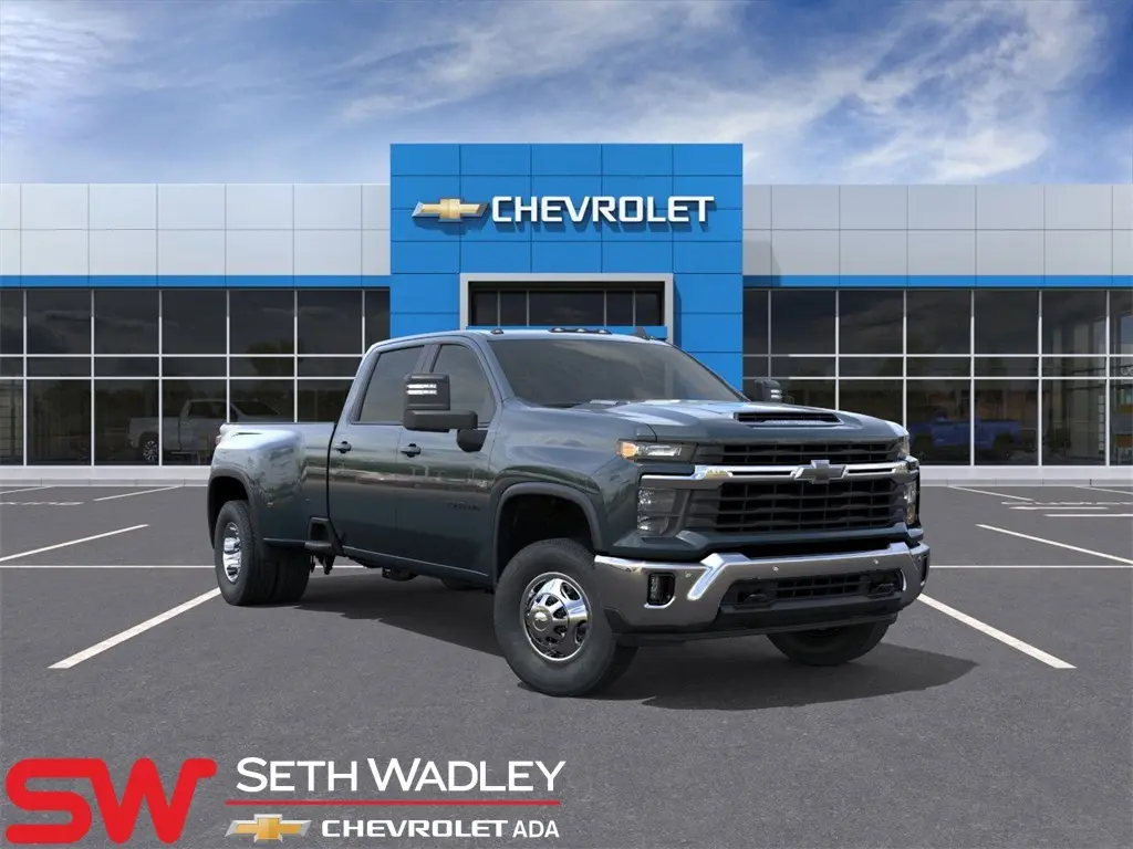 2026 Chevrolet Silverado 3500HD LT's photo