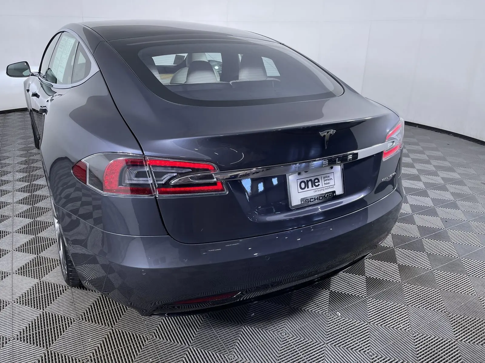 2021 Tesla Model S Long Range Plus photo 21