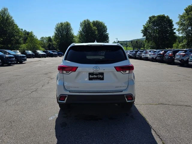 2017 Toyota Highlander Limited - Photo 7