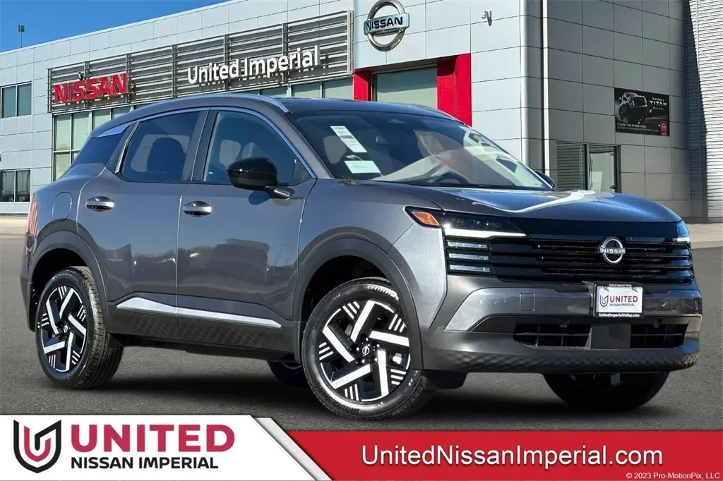 2026 Nissan KICKS SV's photo