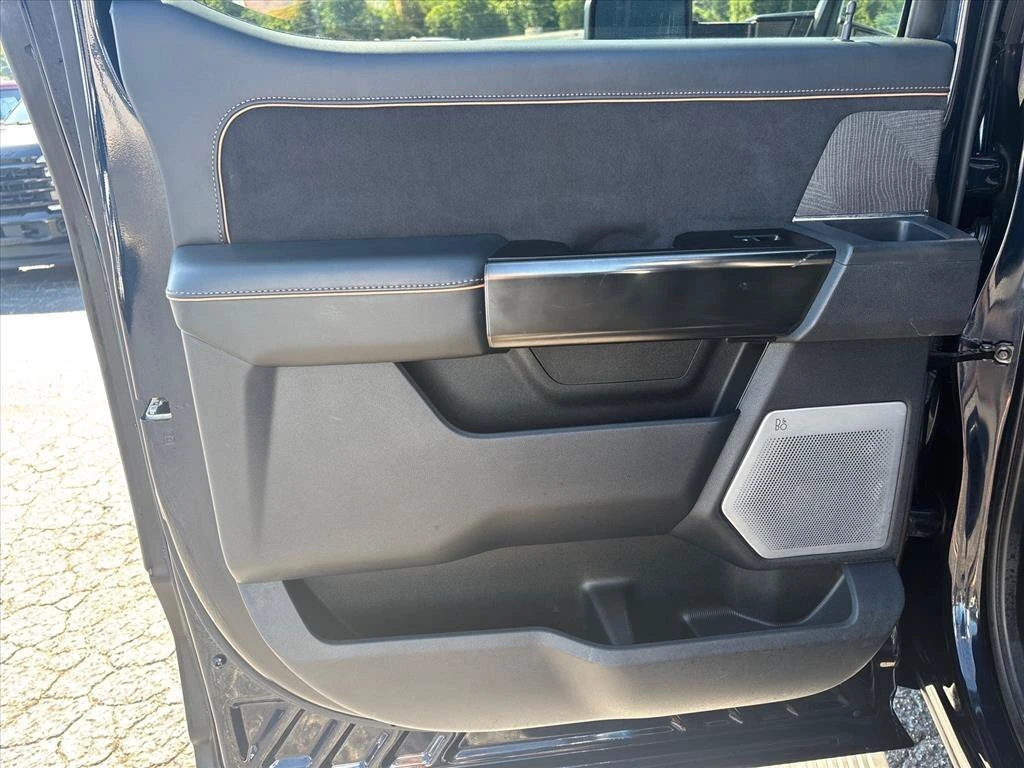 2023 Ford F-250 Super Duty Platinum - Photo 19