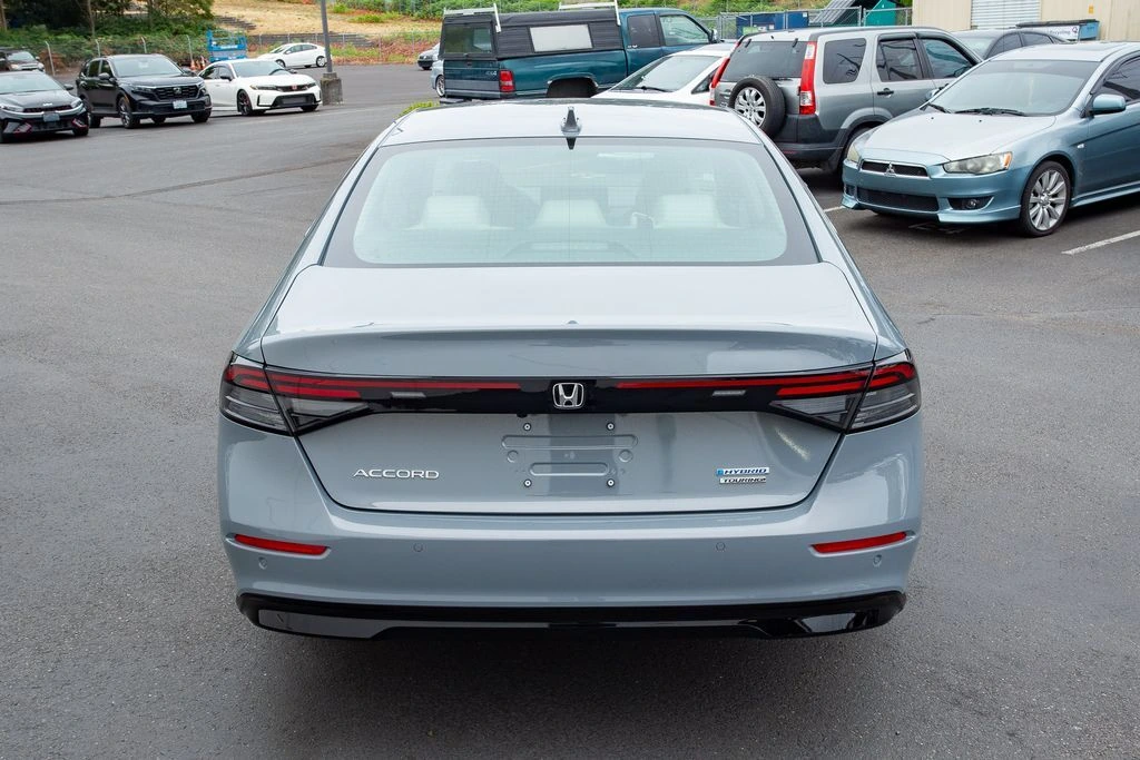2026 Honda Accord Hybrid Touring - Photo 12