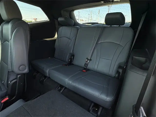 2024 Buick Enclave Premium photo 14