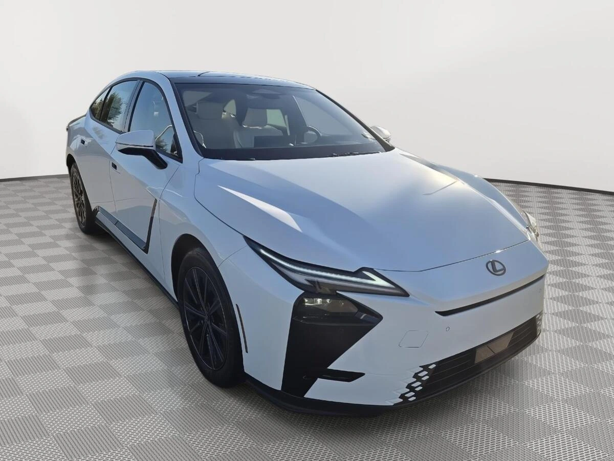 2026 Lexus ES Hybrid