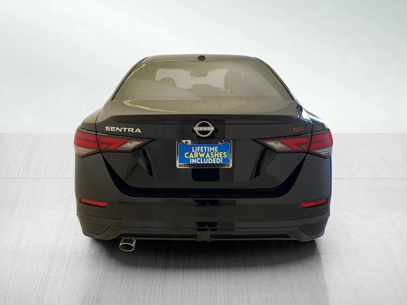 2025 Nissan Sentra SR photo 4