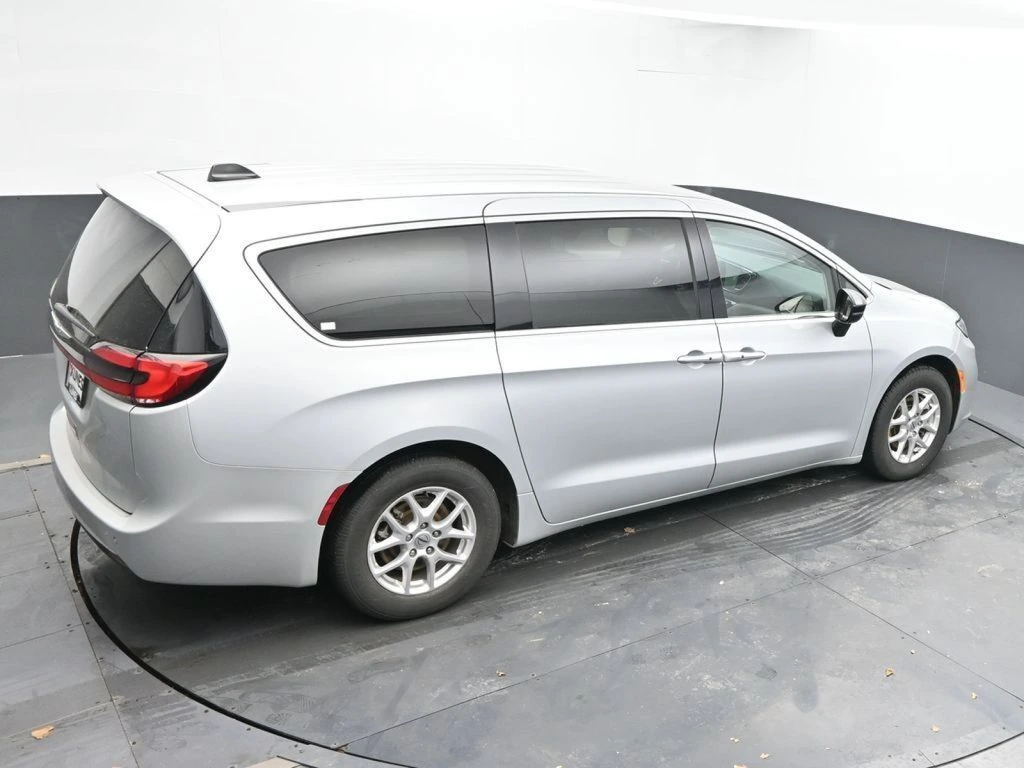 2024 Chrysler Pacifica Touring L - Photo 44