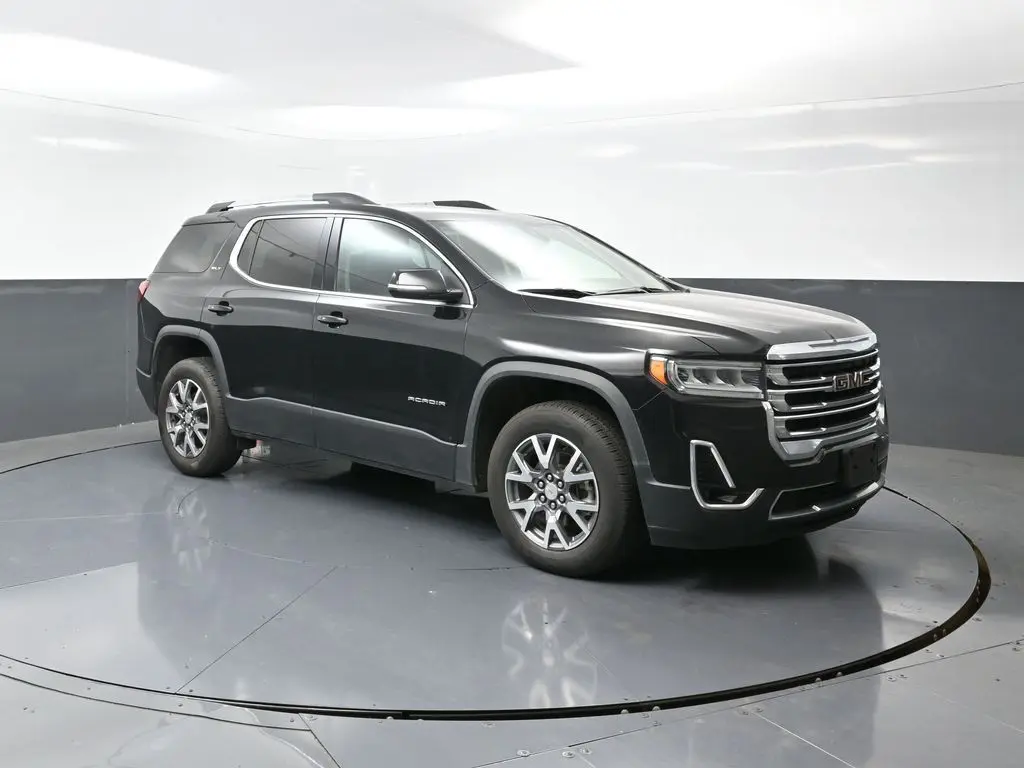 2023 Gmc Acadia SLT photo 3