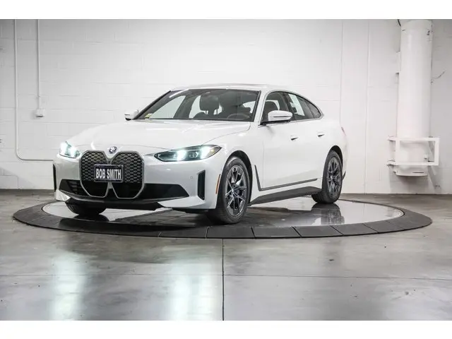 2025 Bmw i4 eDrive40 photo 3