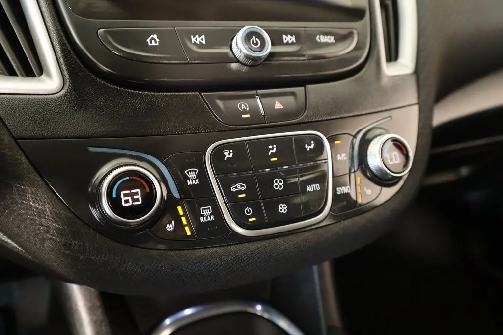 2023 Chevrolet Malibu 1LT photo 7