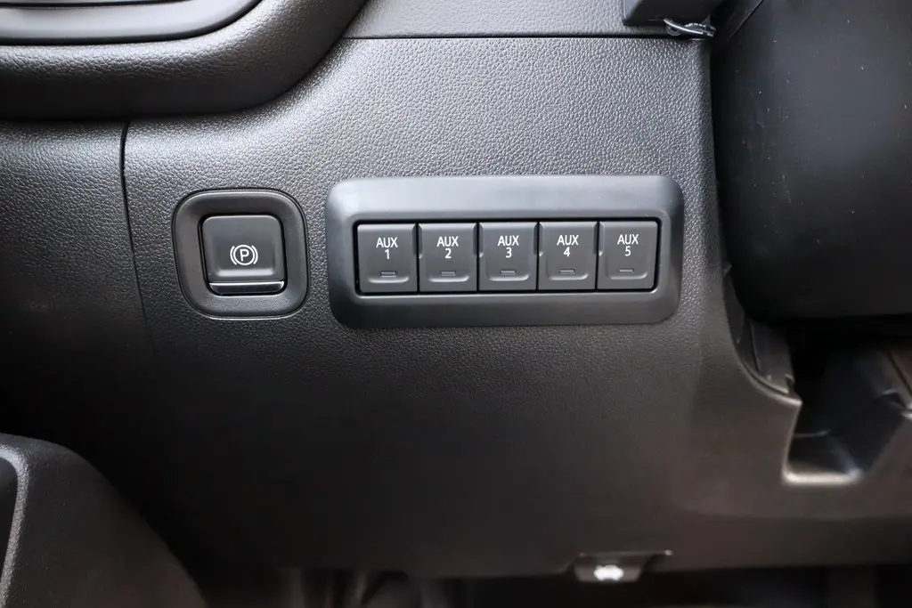 2025 Chevrolet Silverado 2500HD Work Truck Trail Boss photo 6