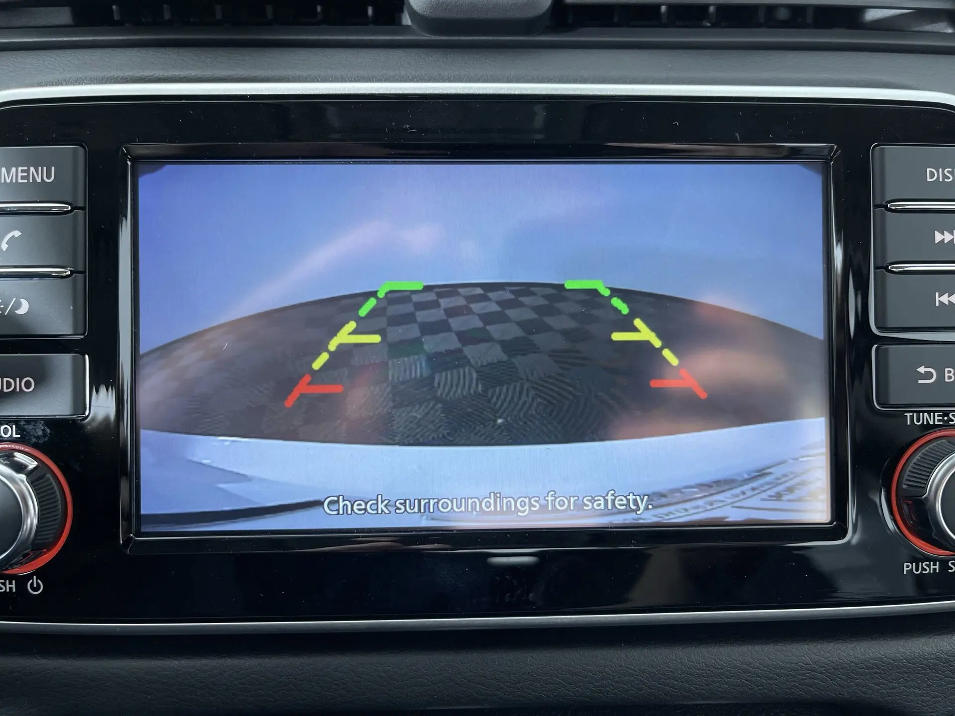 2025 Nissan Versa S photo 17