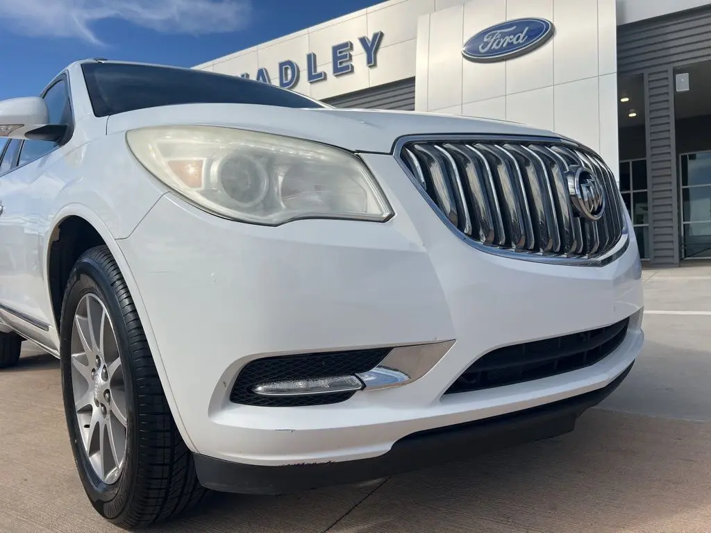 2016 Buick Enclave Leather photo 4
