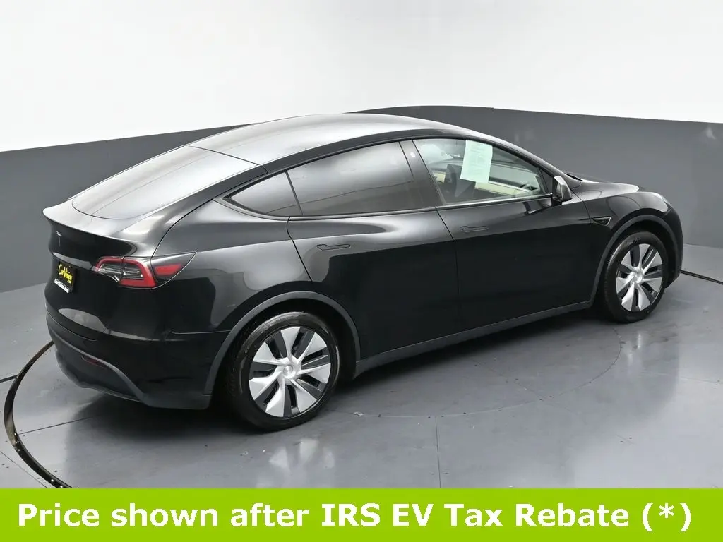 2021 Tesla Model Y Standard Range photo 40
