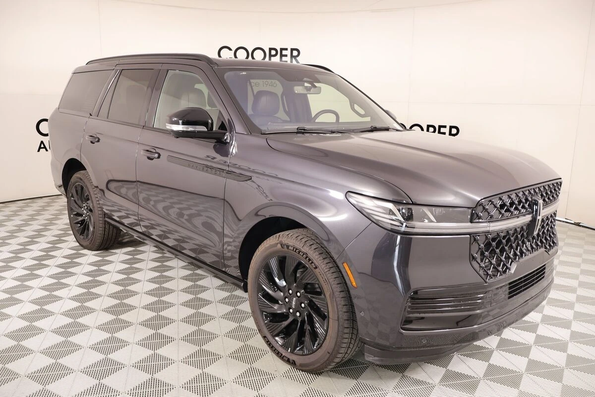 2025 Lincoln Navigator