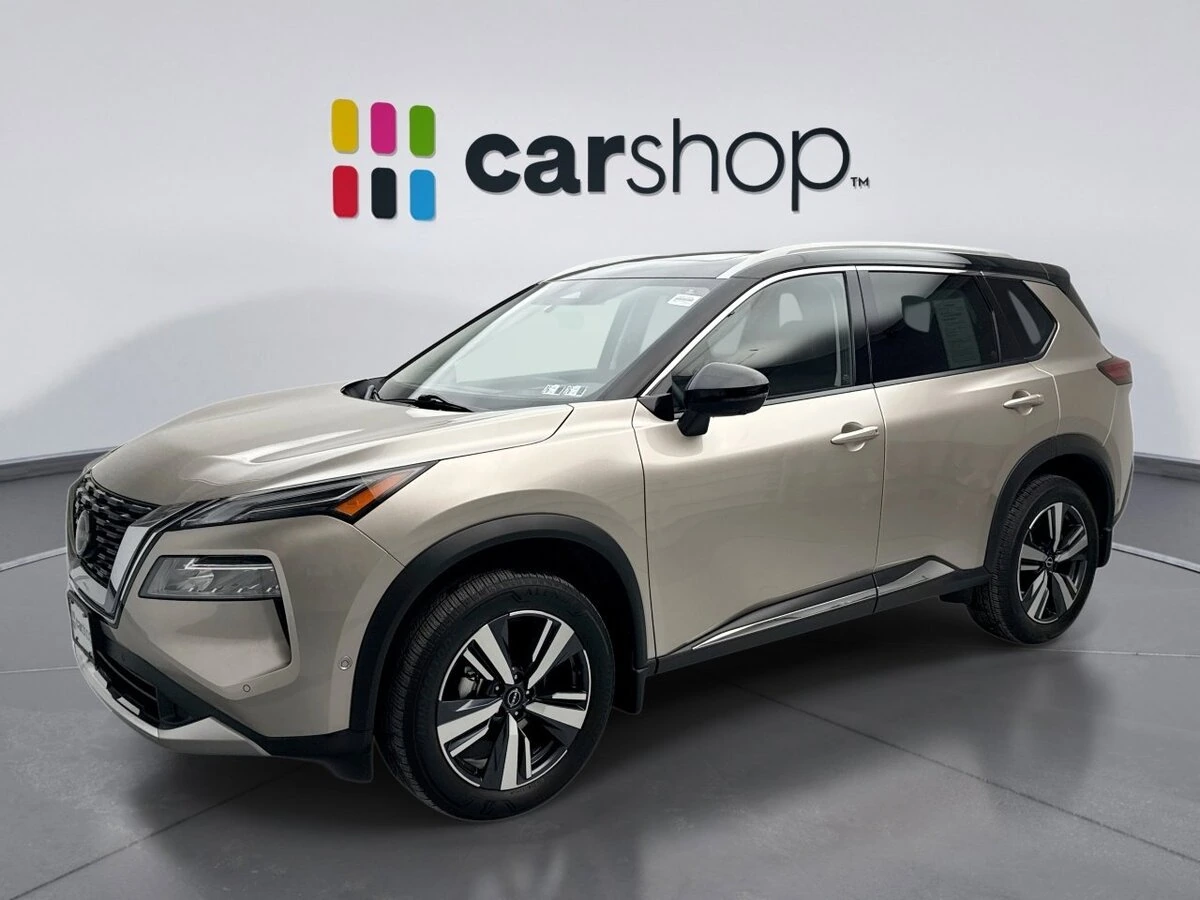 2023 Nissan Rogue Platinum's photo