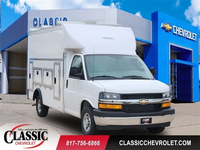 2025 Chevrolet Express 3500 159" WB's photo