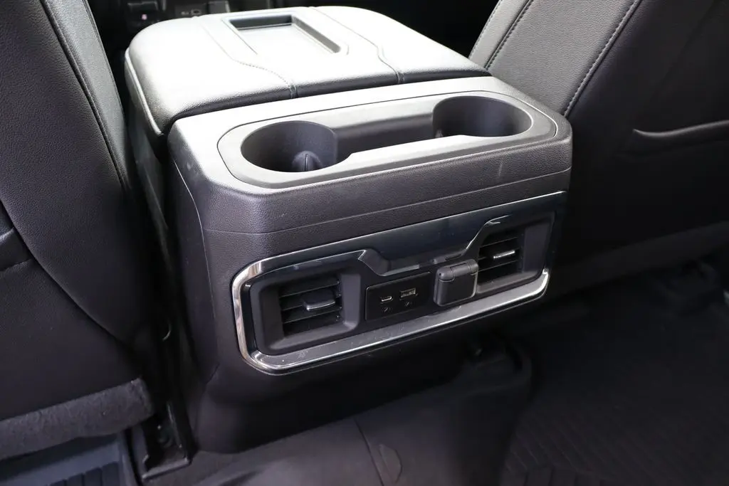 2022 Chevrolet Silverado LTZ photo 43