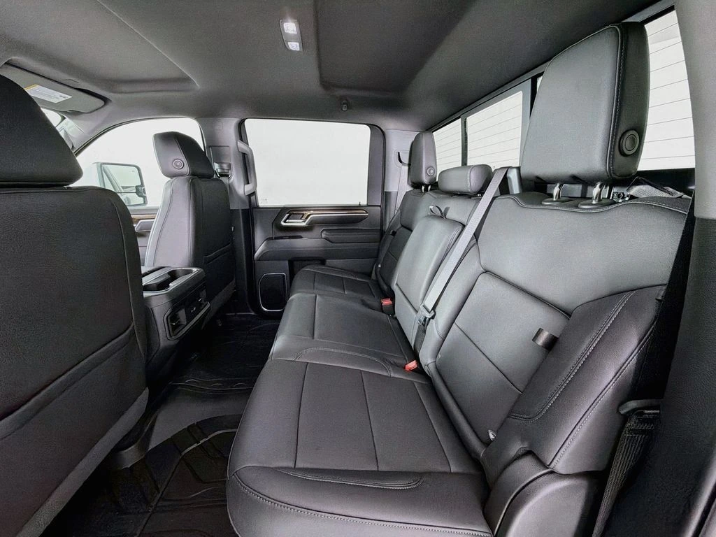 2026 Chevrolet Silverado 3500 HD LT - Photo 24