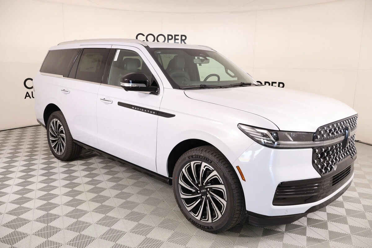 2026 Lincoln Navigator