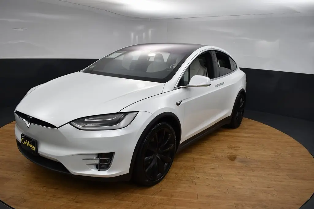 Used 2018 Tesla Model X 100D with VIN 5YJXCBE25JF137174 for sale in Trooper, PA