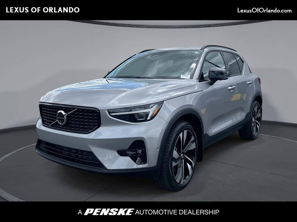 2026 Volvo XC40