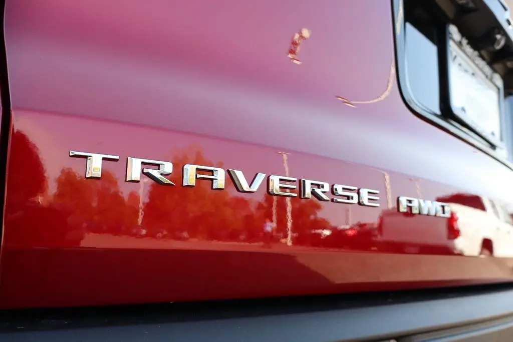 2026 Chevrolet Traverse 2LT photo 30