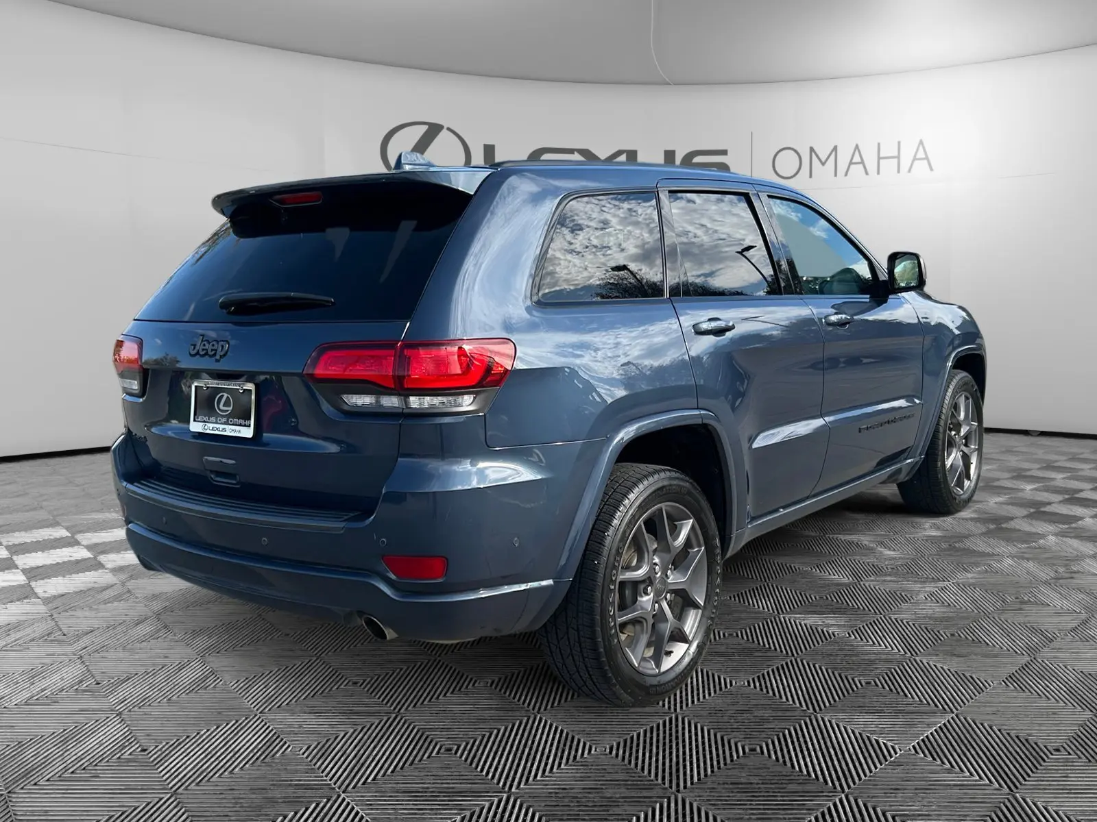 2021 Jeep Grand Cherokee photo 4