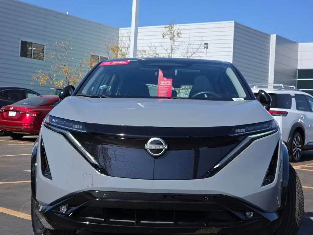 2023 Nissan ARIYA Platinum e-4ORCE photo 21