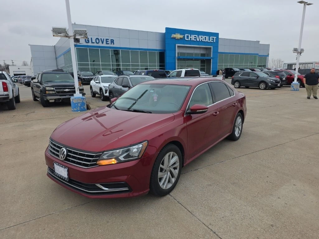 2018 Volkswagen Passat SE