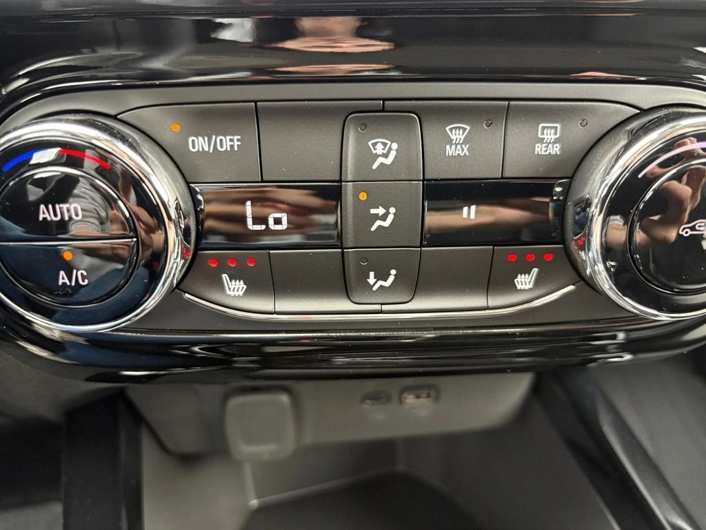 2026 Chevrolet Trax LT - Photo 31