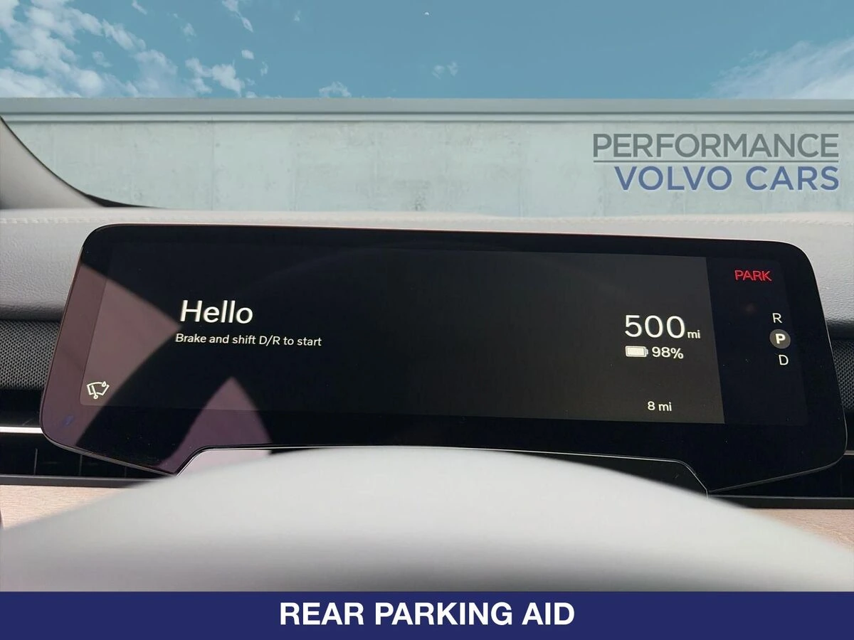 2026 Volvo - image 19