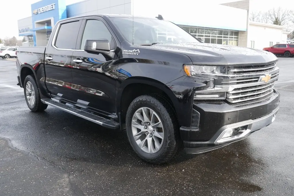 Used 2019 Chevrolet Silverado 1500 High Country with VIN 1GCUYHEL9KZ103038 for sale in Atwater, OH