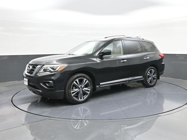 2017 Nissan Pathfinder Platinum