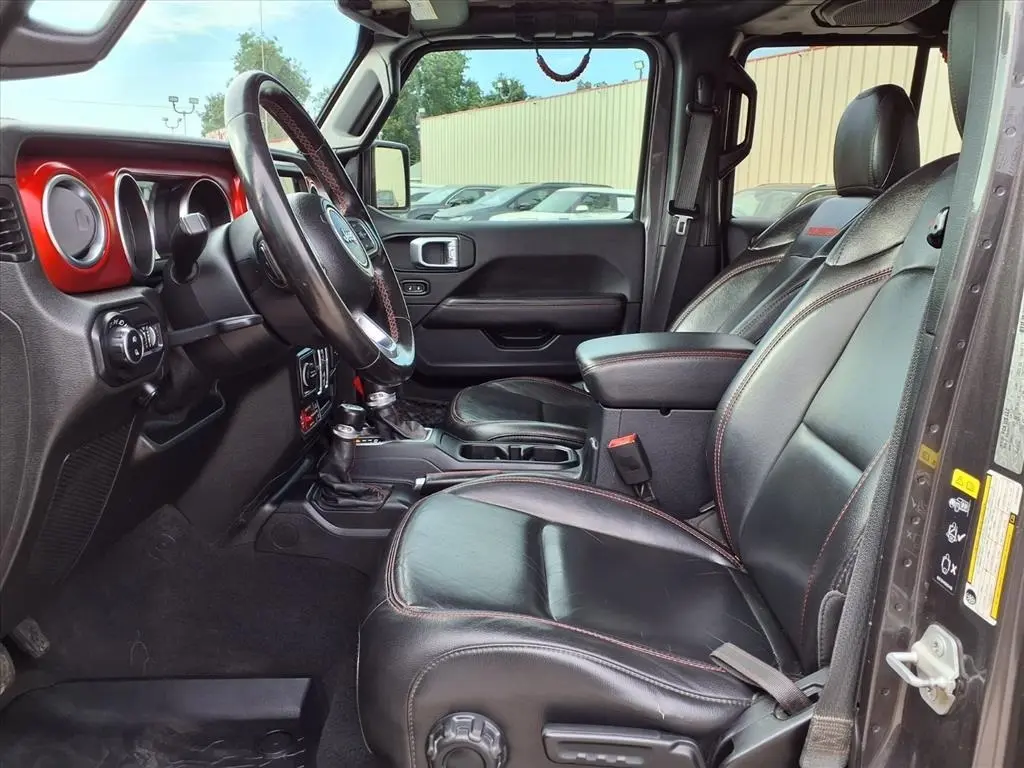 2020 Jeep Gladiator Rubicon photo 10