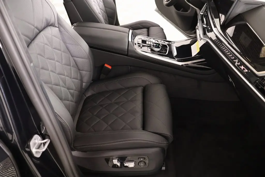 2026 Bmw X7 xDrive40i photo 13